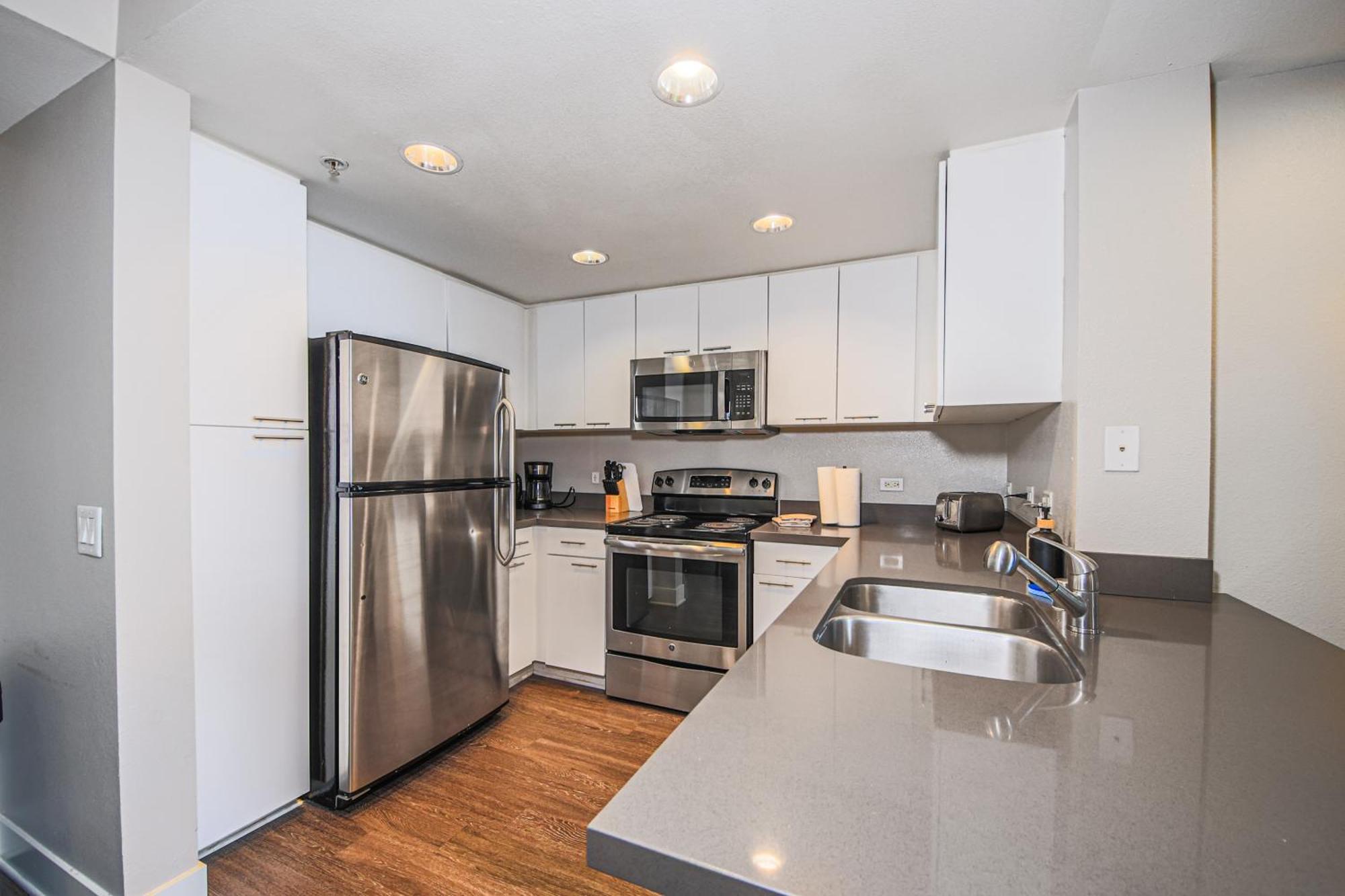 Sunny 2bdr In Sm Pool & Gym - 5 Min To The Beach! * Los Angeles